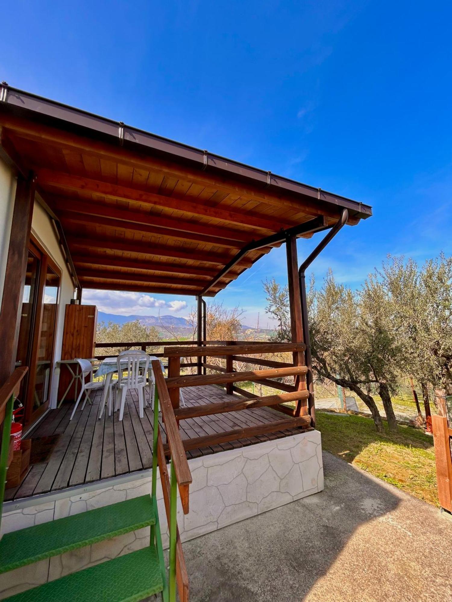 Oasi Macerina Vila Alanno Exterior foto